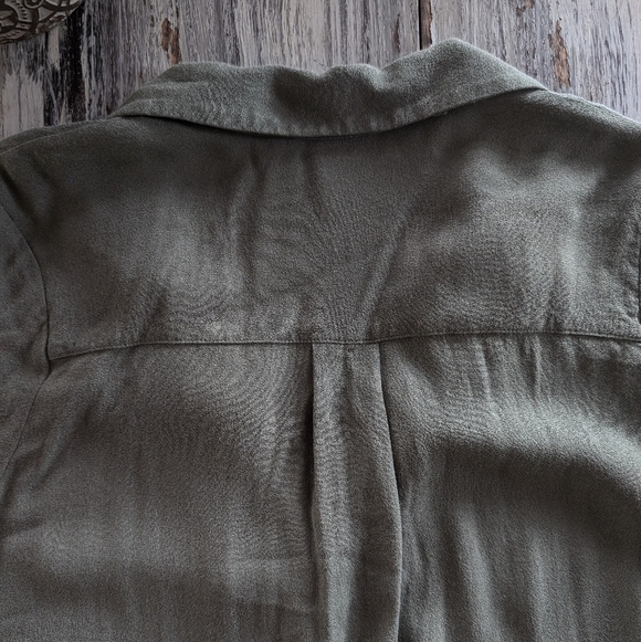 Aritzia Wilfred Tulum Blouse Sage Women's Small - Picture 9 of 9